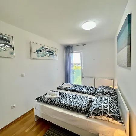 Tian דירה פולה